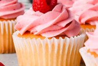 Raspberry Buttercream Frosting Recipe – Silky Raspberry Frosting Guide