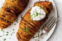 Crispy Air Fryer Hasselback Potatoes with Garlic Butter