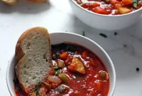 Hearty One-Pot Vegan Minestrone Soup Recipe