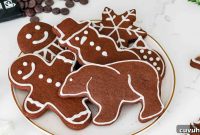 Chocolate Gingerbread Cookies with Cocoa and Warm Spices