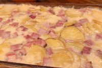 Creamy Scalloped Potatoes with Ham and Gruyère