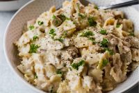 Creamy Instant Pot Chicken Alfredo Recipe in 30 Minutes