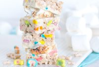 Lucky Charms S’mores Treats: Magic Marshmallow Dessert Recipe