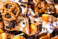 Spooky Halloween Candy Bark Recipe for Party Treats