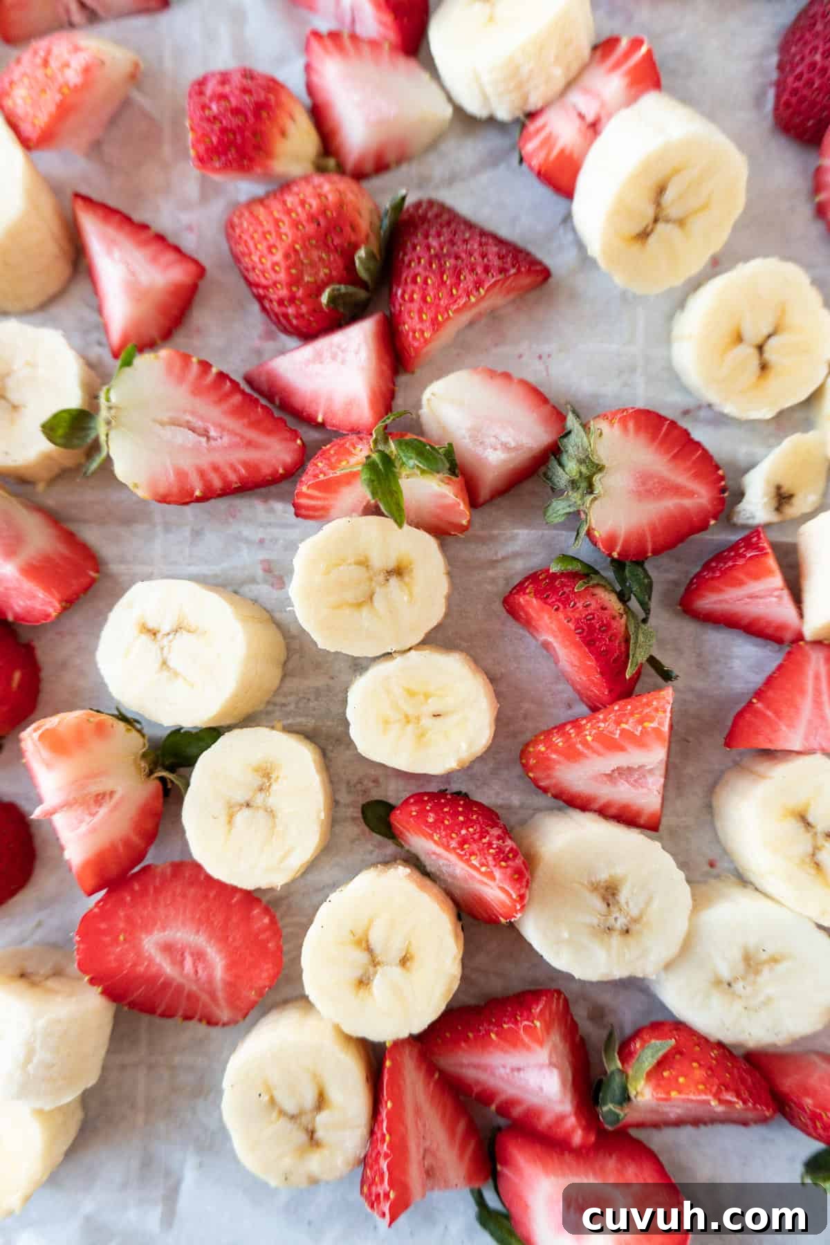 How to Freeze Bananas for Smoothies, Baking, and Snacks 13 banana strawberry mix