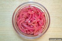 Sugar-Free Quick Pickled Red Onions Recipe for Tangy Flavor