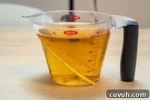 Sugar-Free Quick Pickled Red Onions Recipe for Tangy Flavor 8 Vinegar mixture for pickling