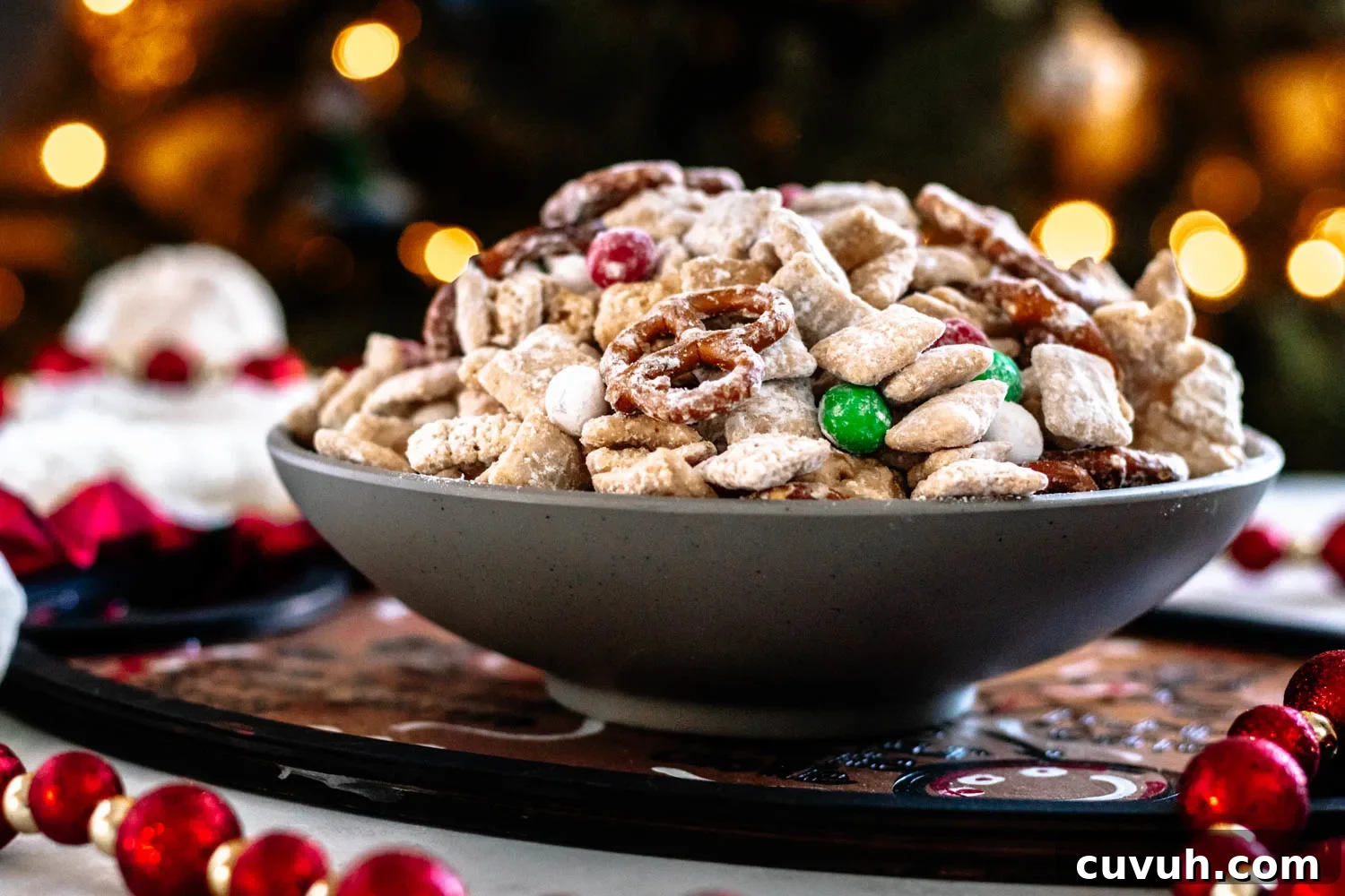 Christmas Puppy Chow Recipe — Festive Reindeer Munch Treats 5 img 16542 8