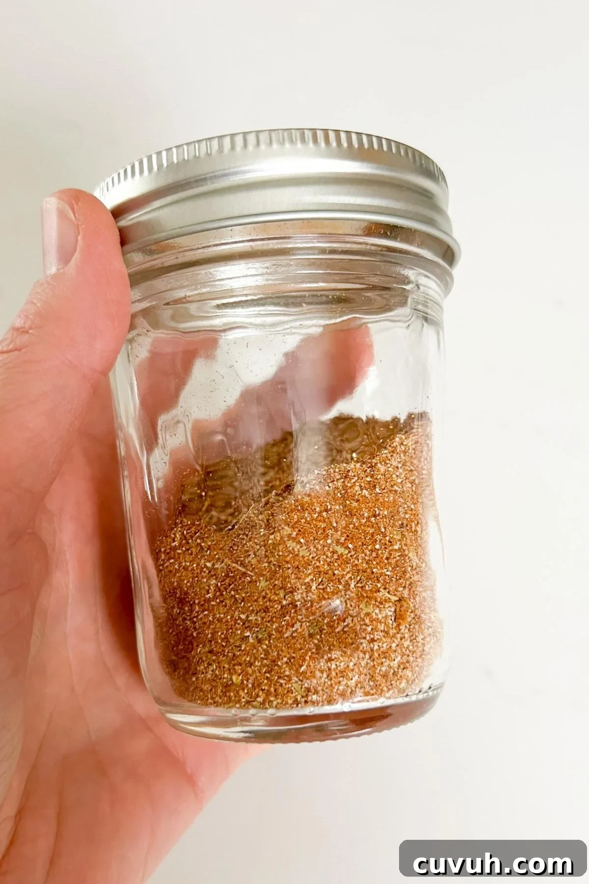 Clean-Eating Taco Seasoning Mix for Flavorful Homemade Tacos 5 Taco seasoning mixed in a covered mason jar.