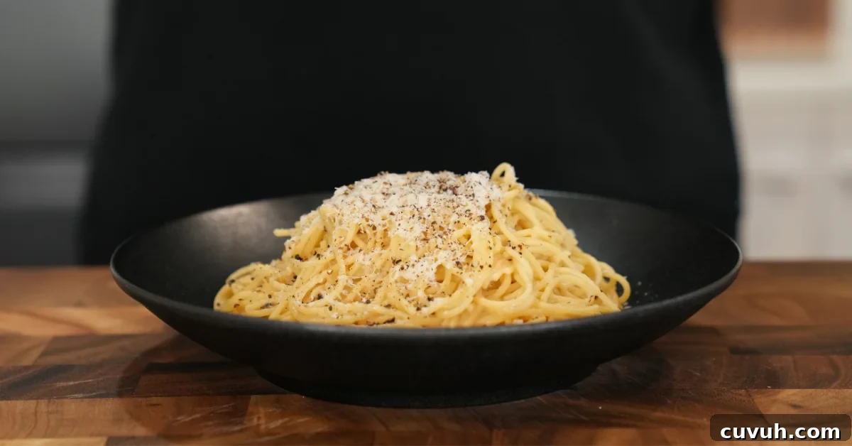 Cacio e Pepe: Classic Roman Pasta with Pecorino and Black Pepper 2 Cacio e Pepe #1