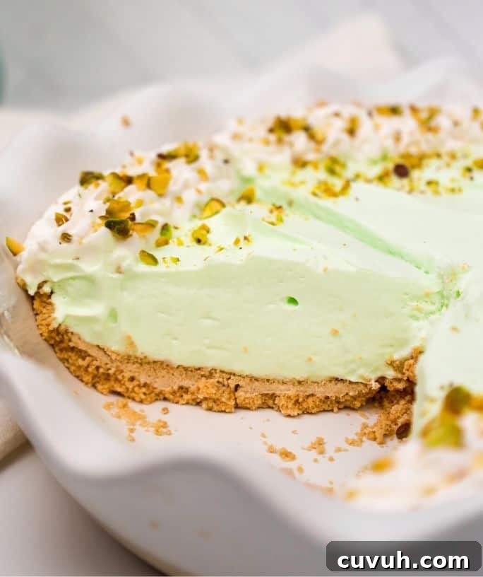easy no-bake pistachio cream pie in a dish