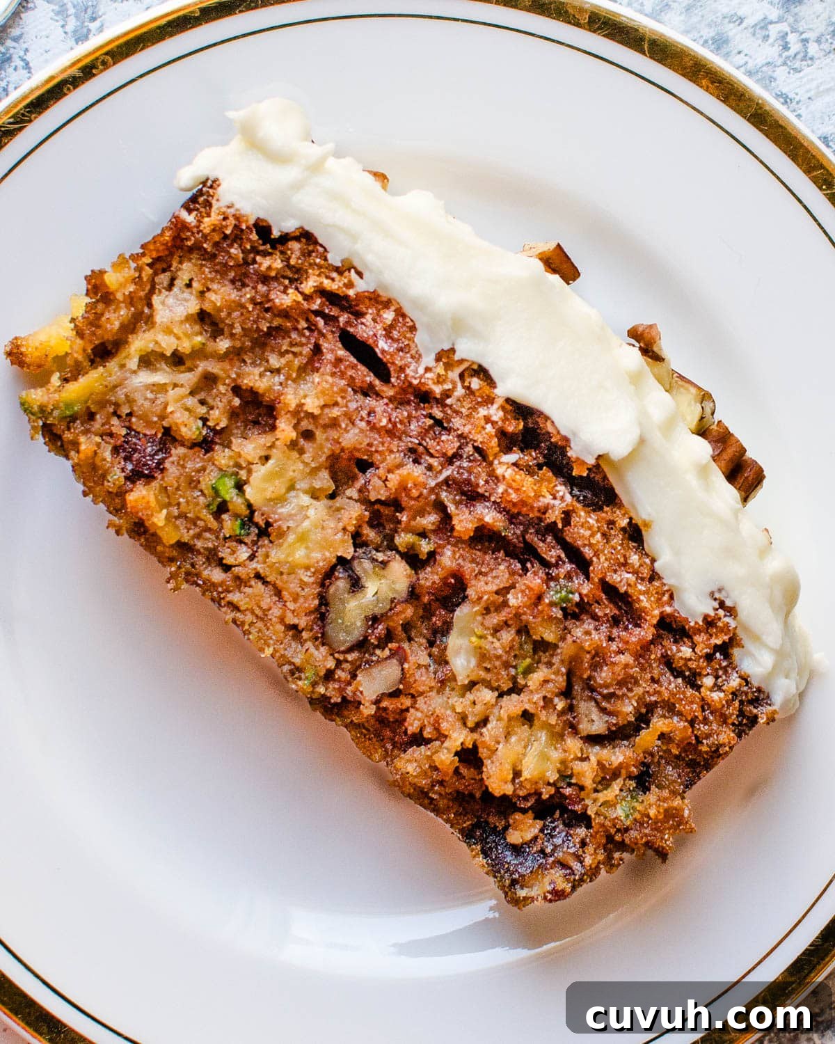 Moist Zucchini Bread Recipe with Brown Sugar and Cinnamon 14 img 38356 14