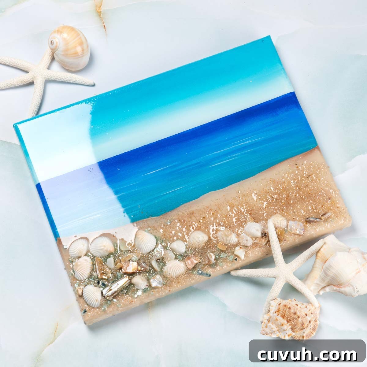 21 Chic DIY Summer Crafts to Refresh Your Home Decor 17 15. Ocean Resin Art