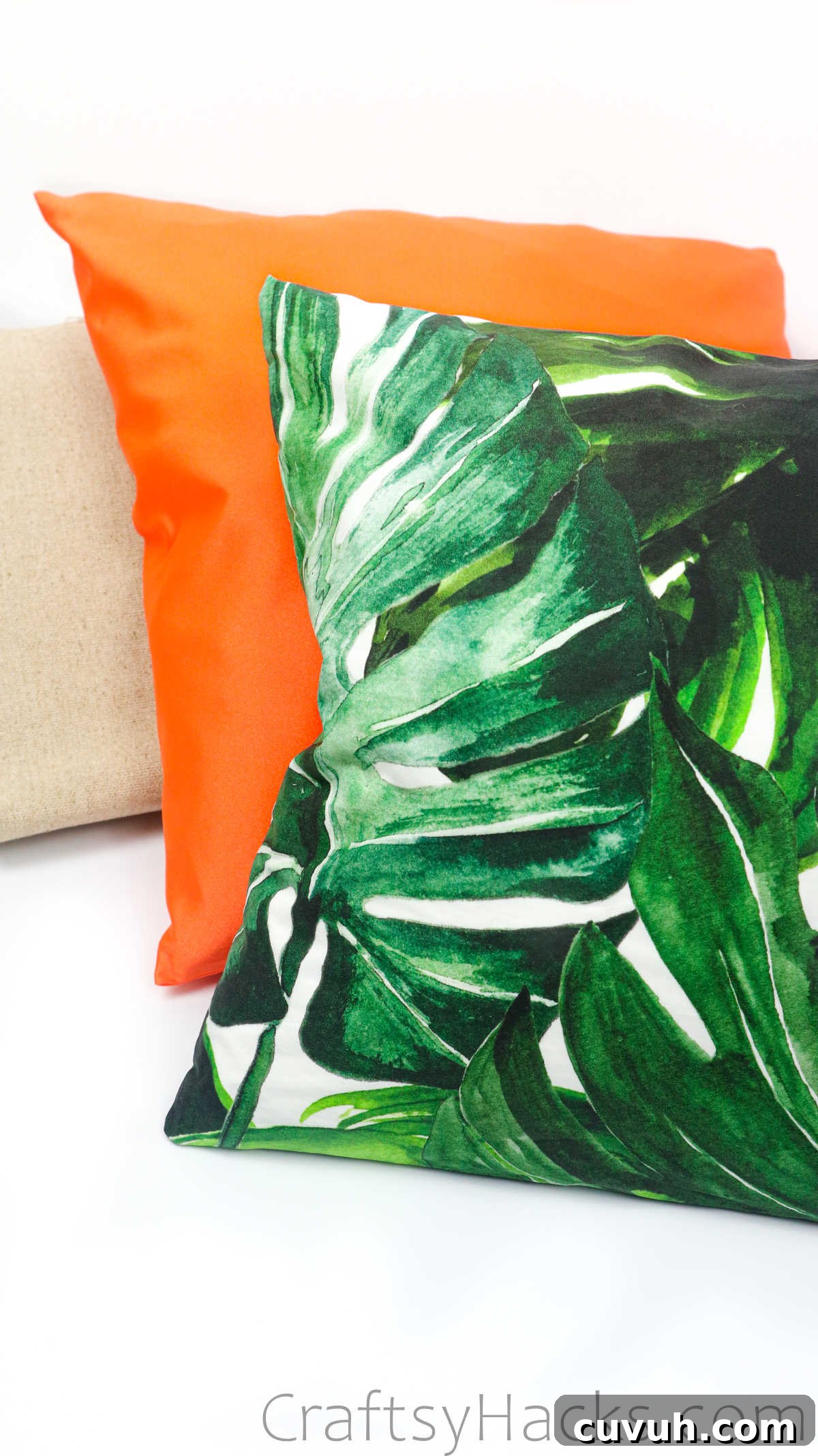 21 Chic DIY Summer Crafts to Refresh Your Home Decor 3 DIY Pillowcase