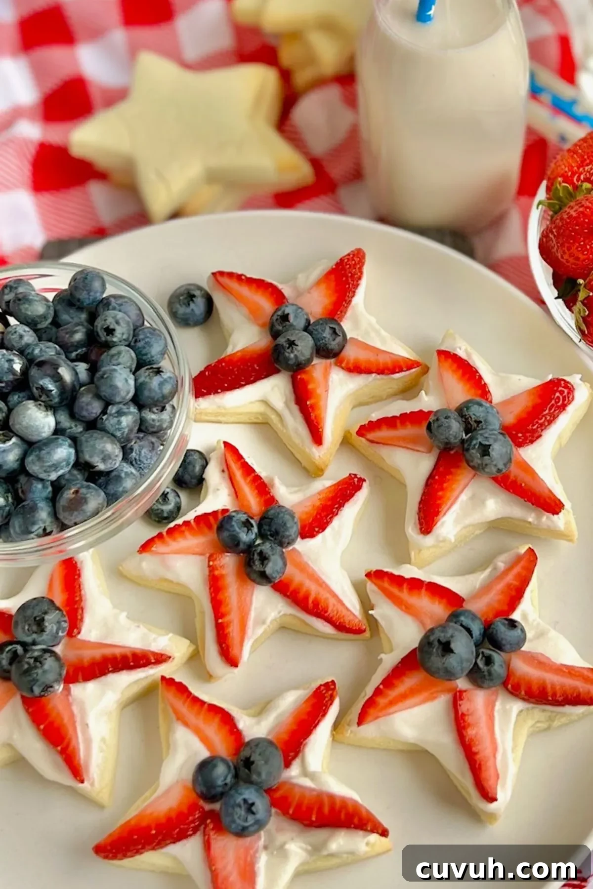 Patriotic 4th of July Desserts to Impress Your Guests 13 Fruit pizza cookies in the form of a firework starburst.
