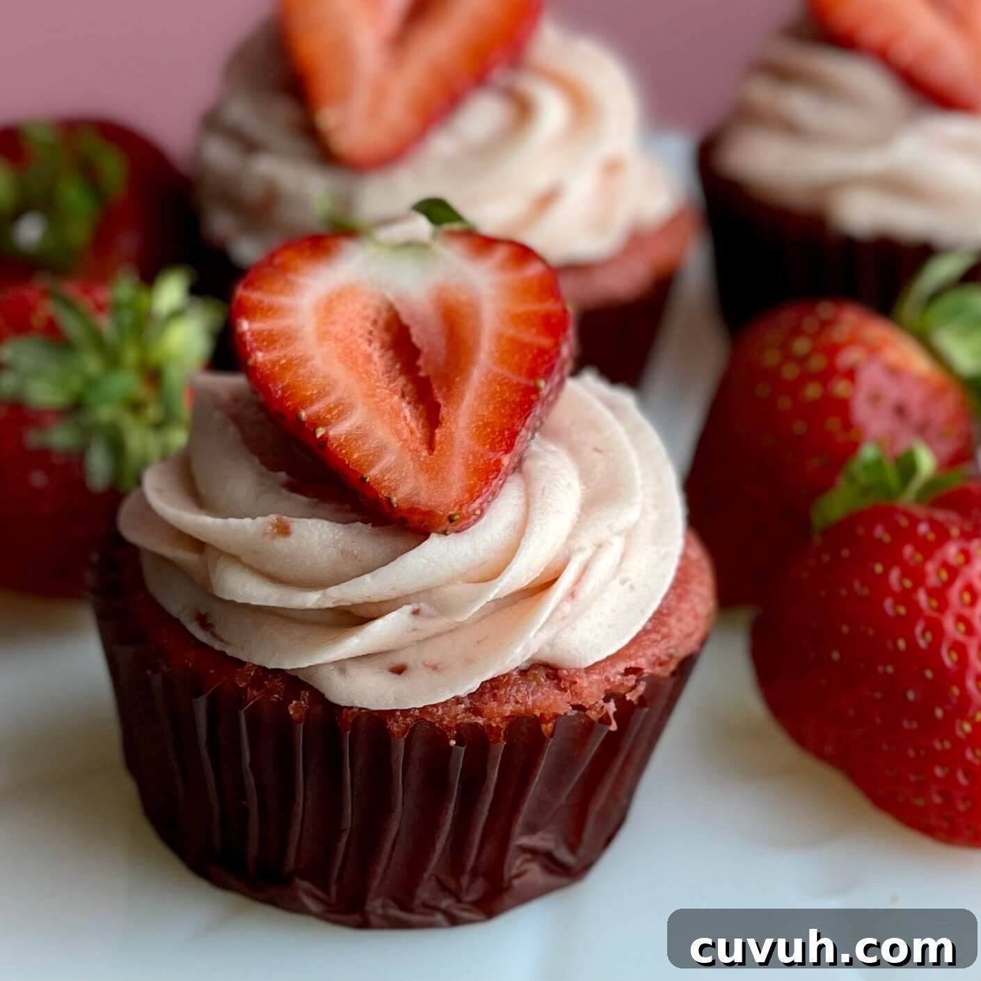 Bakery-Style Strawberry Buttercream Frosting Recipe 6 Strawberry Cupcakes with strawberry filling